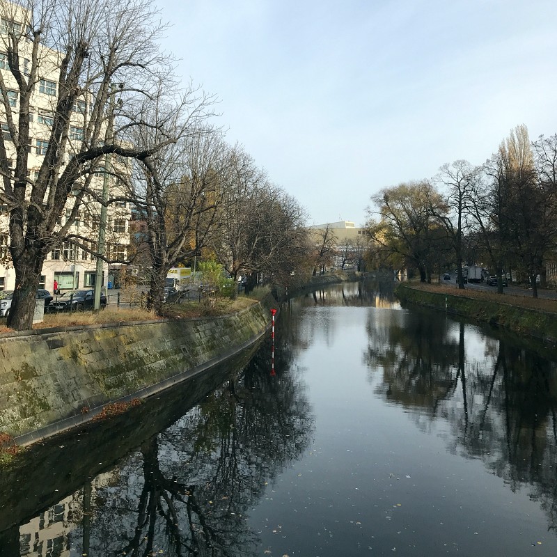 v_Bendlerbrücke_Ost1